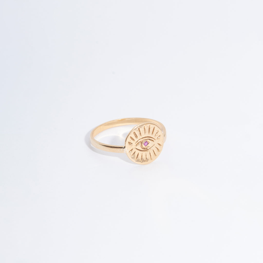 Anillo de Ojo con Rubí