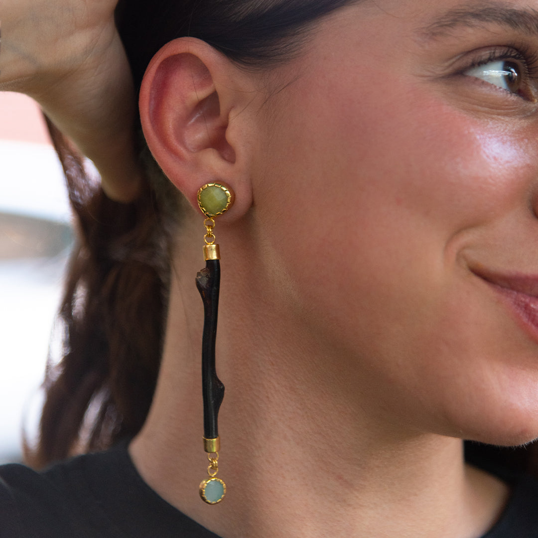 Zarcillos de Coral Negro con Jade Limón - Pieza Única